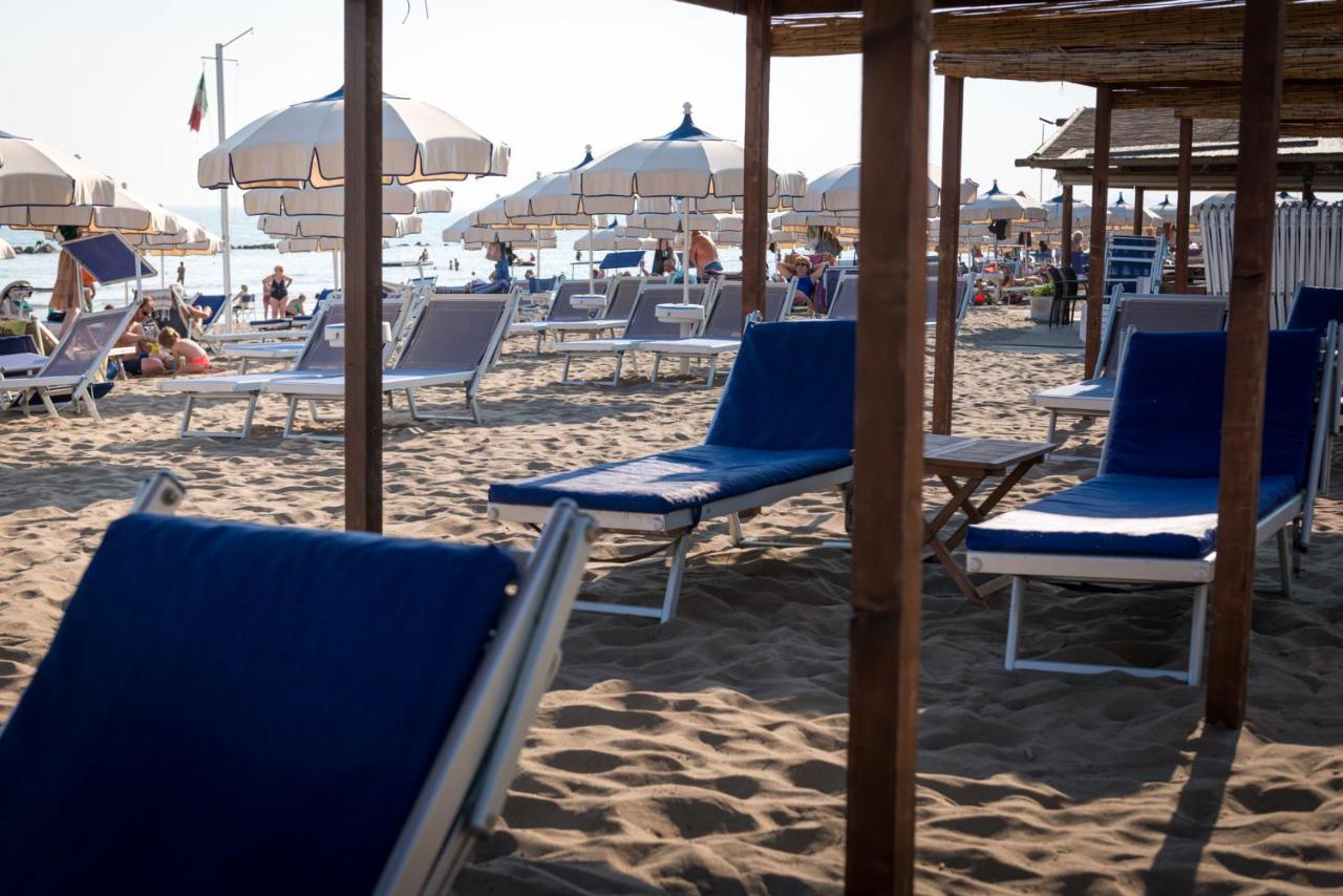 Hotel Perla Castiglione della Pescaia Esterno foto