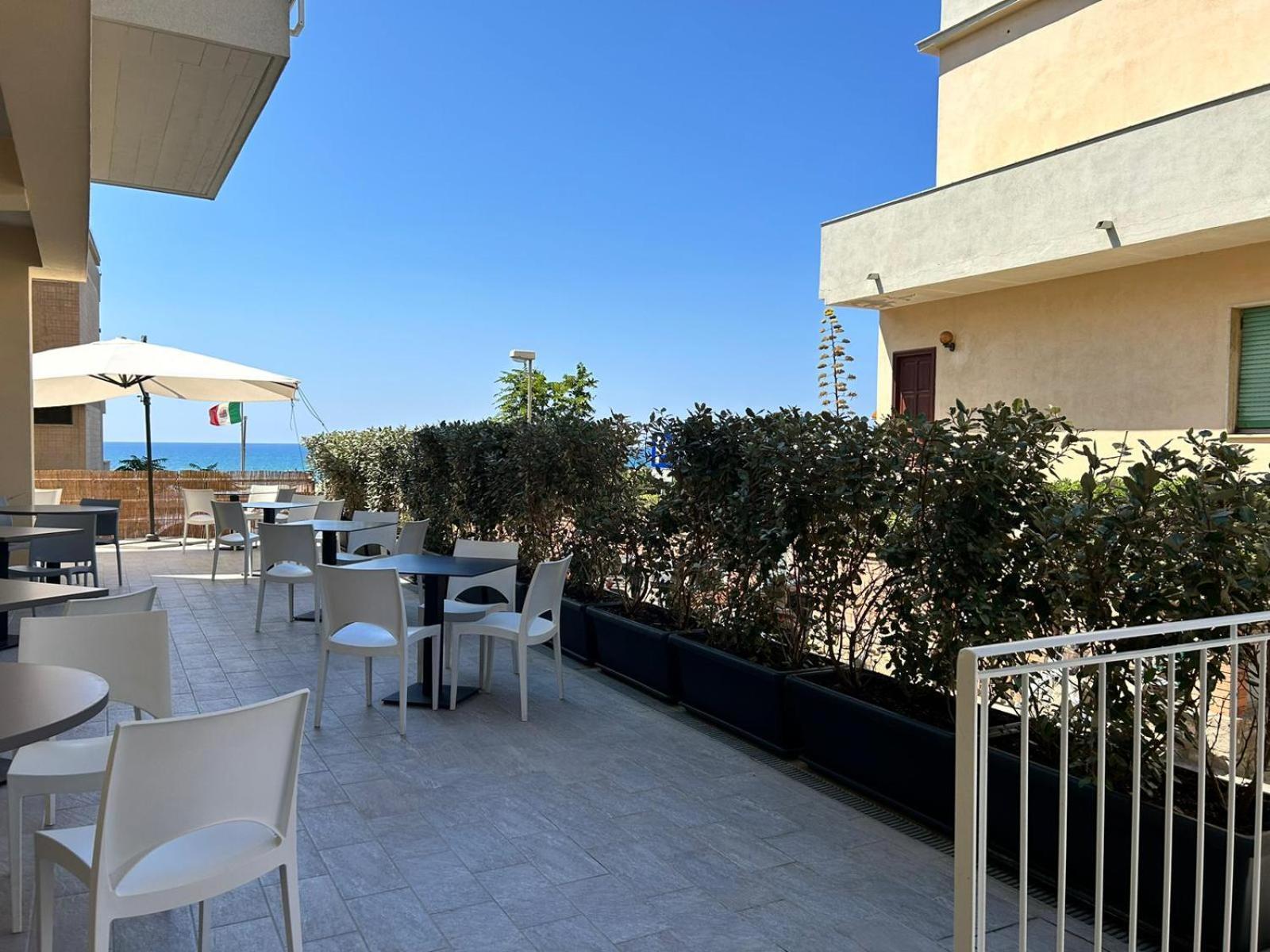 Hotel Perla Castiglione della Pescaia Esterno foto